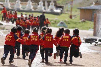 2023冠羚羊行西安工廠媒體行 | 見(jiàn)證品質(zhì)羊乳發(fā)力 護(hù)航鄉(xiāng)村振興
